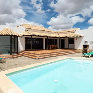 Homeforguest Lobos Con Piscina Privada Caleta De Fuste